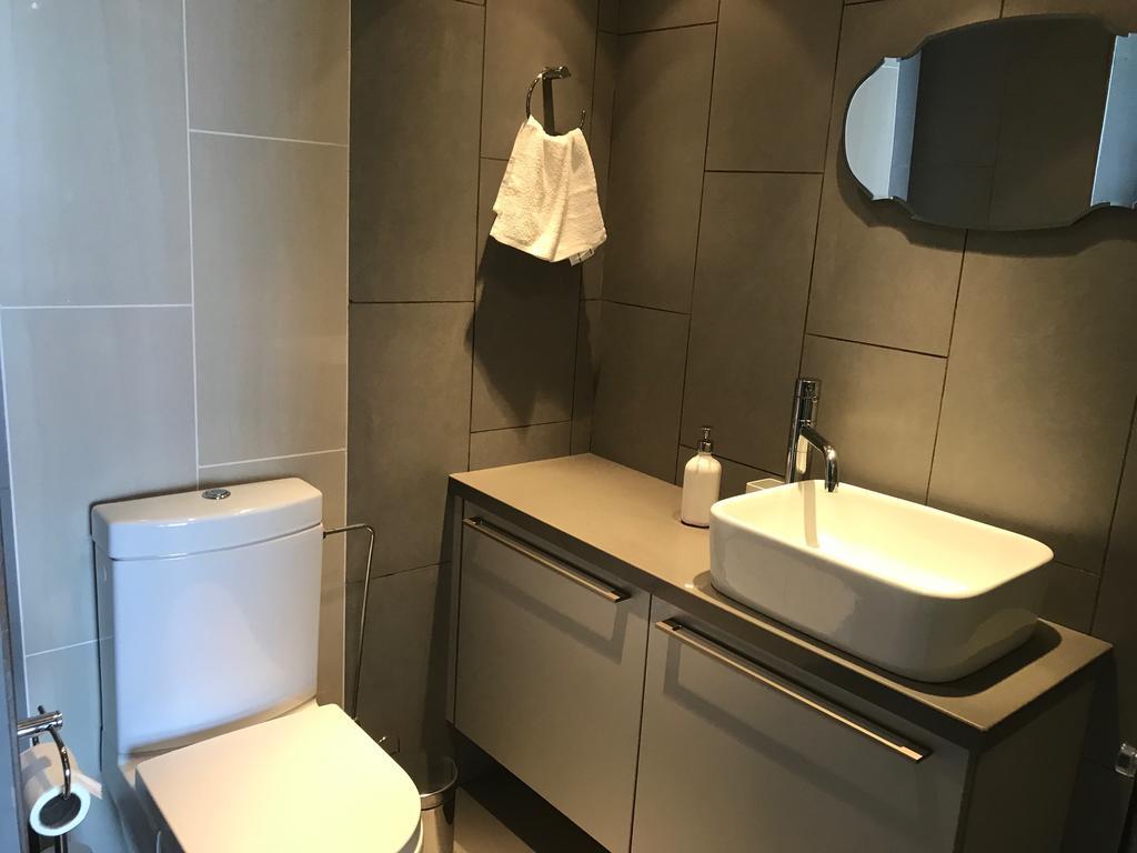 לרנקה Finikoudes Luxury Apartments מראה חיצוני תמונה
