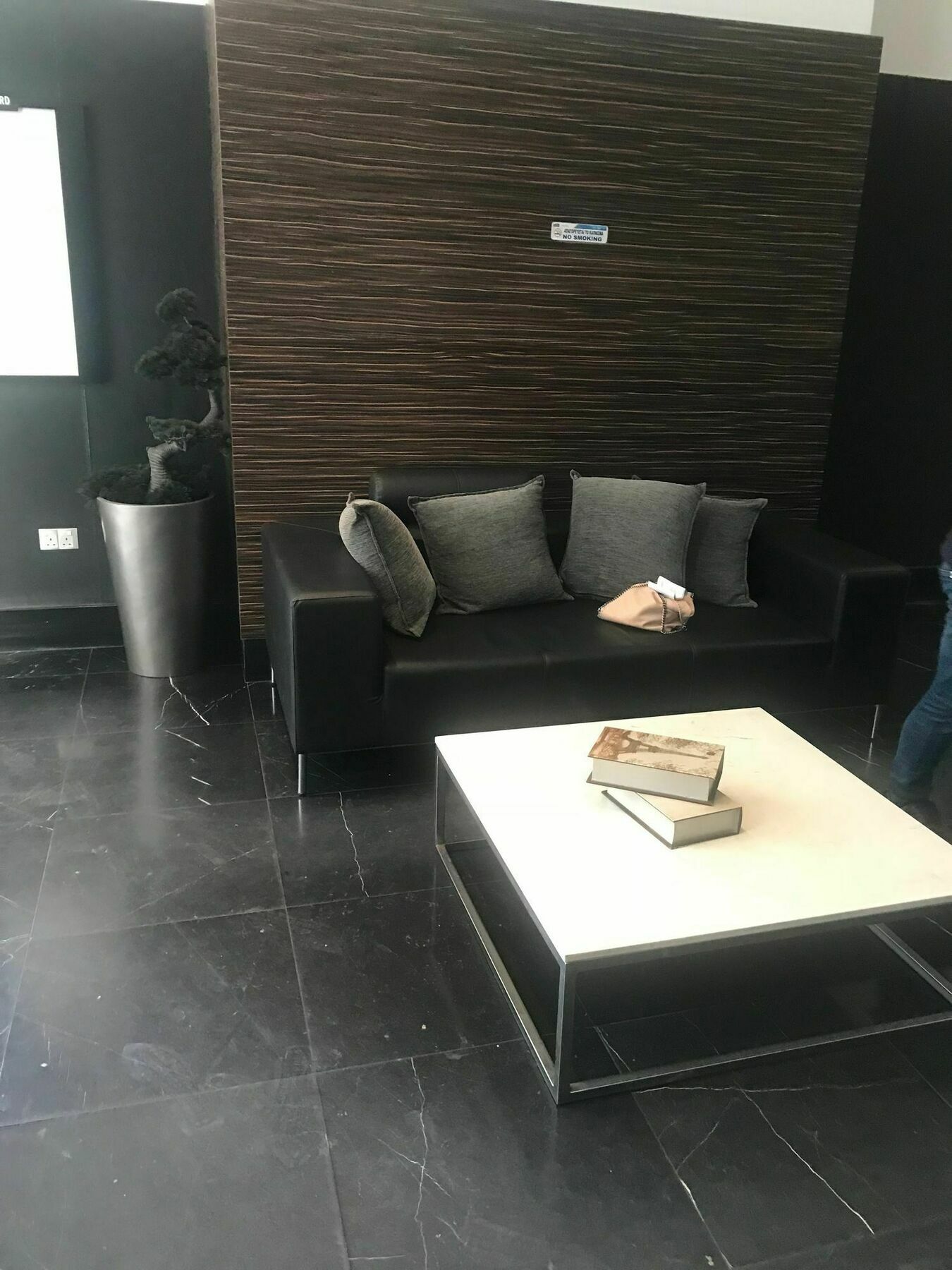 לרנקה Finikoudes Luxury Apartments מראה חיצוני תמונה