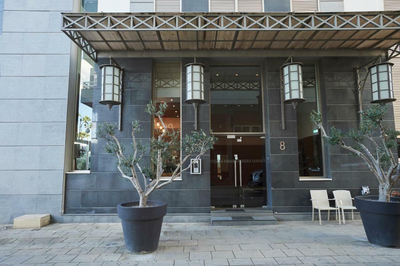 לרנקה Finikoudes Luxury Apartments מראה חיצוני תמונה